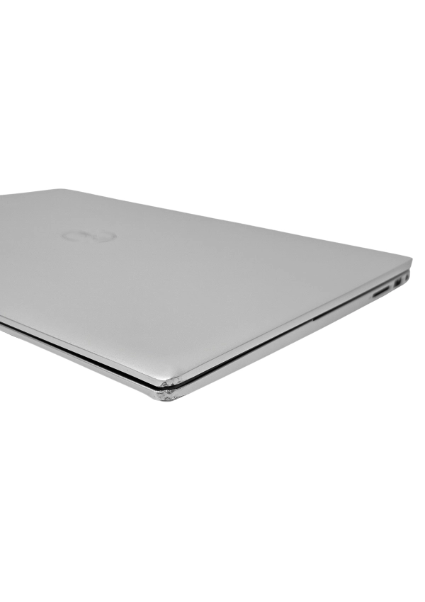 DELL Inspiron 5620 i5-1235u 16GB 512SSD 16